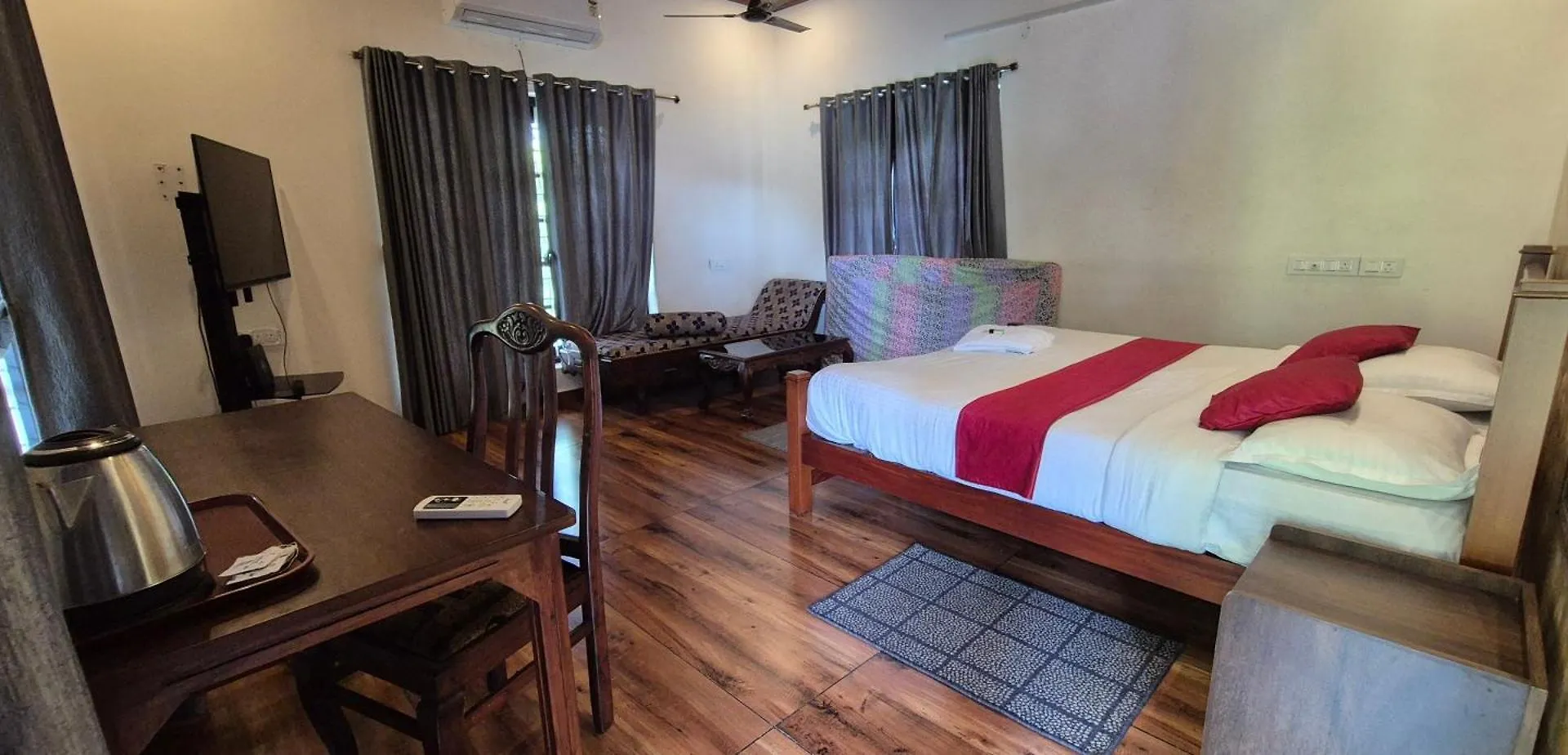 Vaiga Homes Kochi Homestay