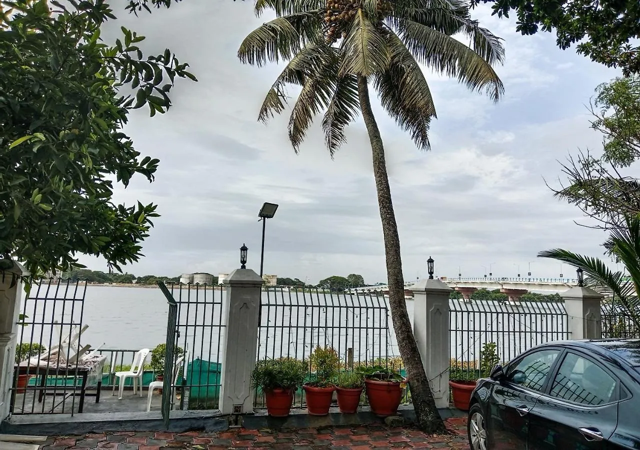 Homestay Vaiga Homes Kochi